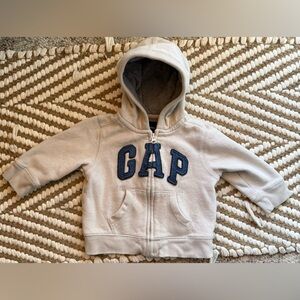 BabyGap Jacket with hood 6-12 months